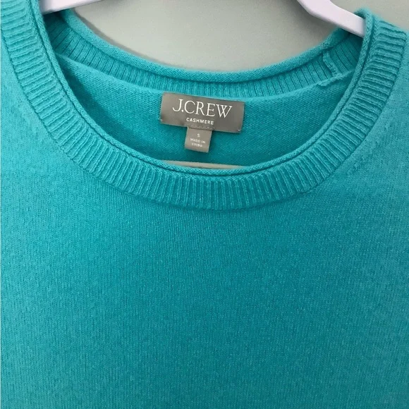 J CREW Turquoise Cashmere Relaxed T-Shirt Size S - Picture 3 of 8